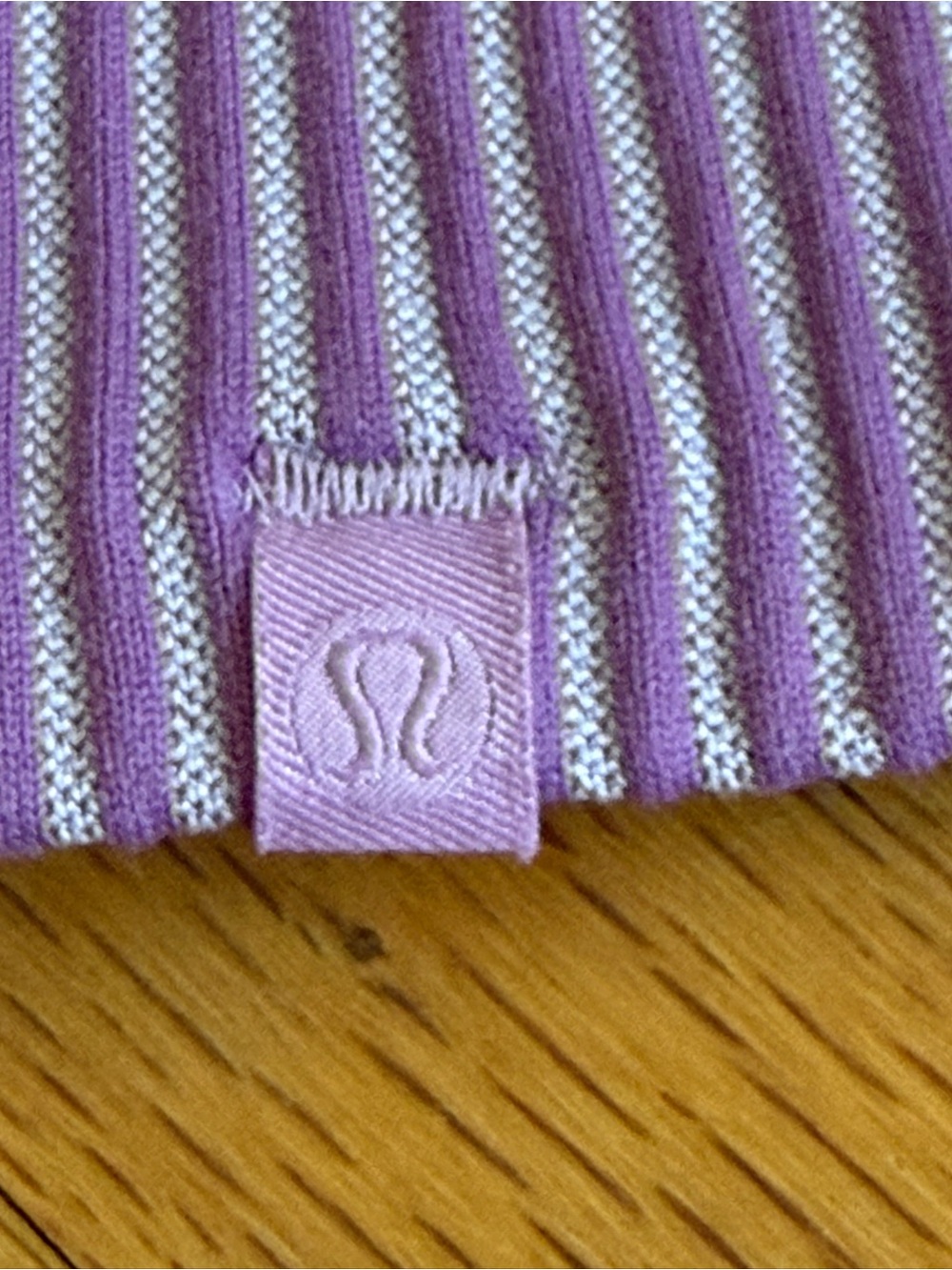 Lululemon Rest Less Pullover Lavender Purple Ribbed Thumbhole Top 6 Approx - Picture 7 of 9